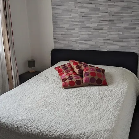 Maison Cosy Avec Jardinet Holiday home Toulouse